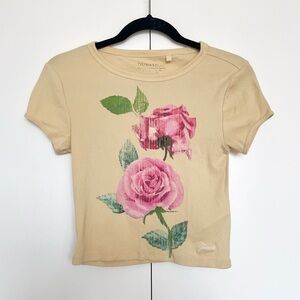 Guess | Vintage style cream ribbed graphic baby tee with roses y2k | Size S